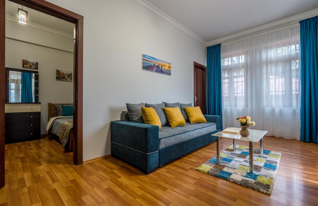 Golden View Apartment Tbilisi Eksteriør billede